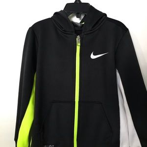 Sz 5 Nike track suit